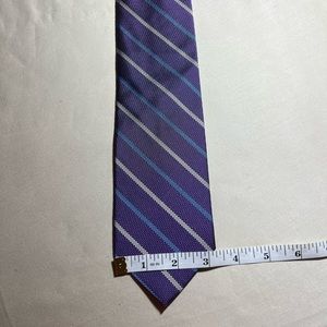 Brooks Brothers Purple stripe tie